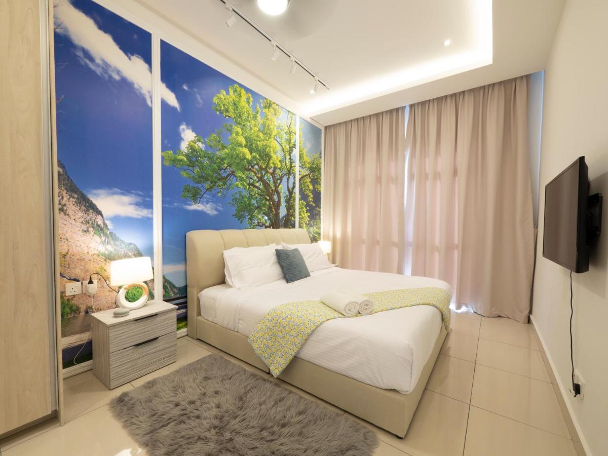 Seaview Condo Near Rf Mall, Food Court & Free Netflix Джохор-Бару Экстерьер фото